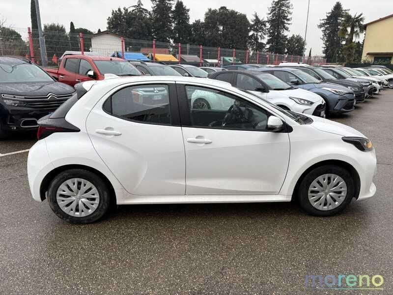 Toyota Yaris 1.5 hybrid Active