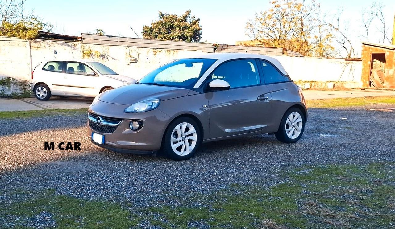 Opel Adam 1.2 70 CV Glam