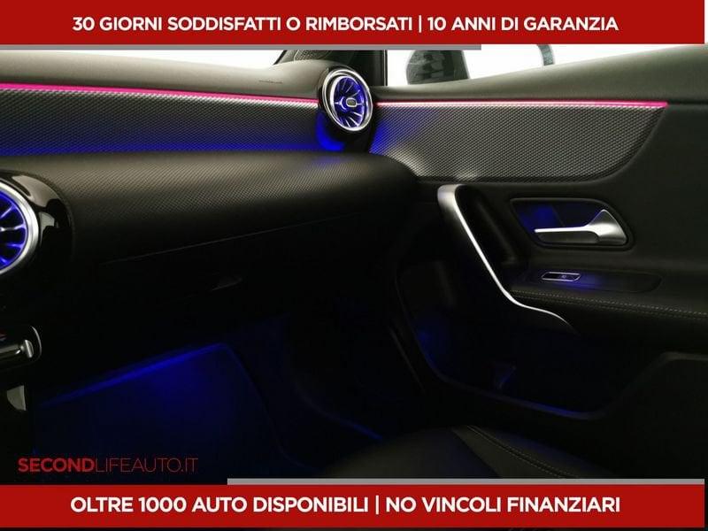 Mercedes-Benz Classe A A 180 d Sport Night edition auto