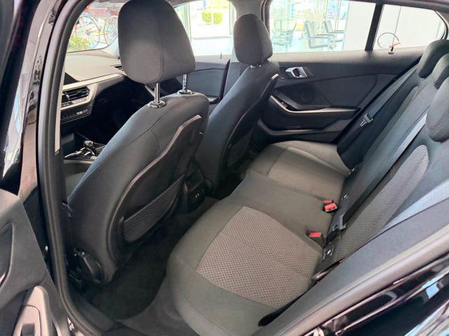BMW 116 d 5p. Business Advantage