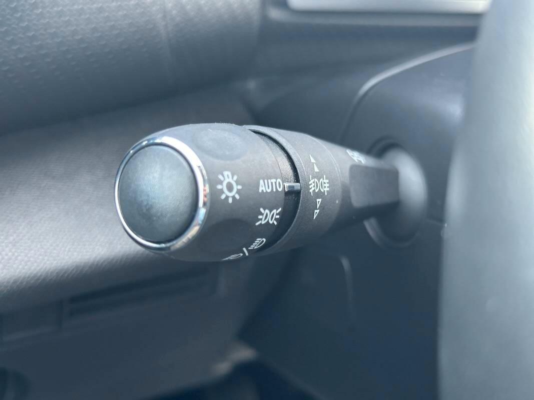 Citroen C4 1.2 puretech Shine s&s 130cv CON TELECAM E CARPLAY