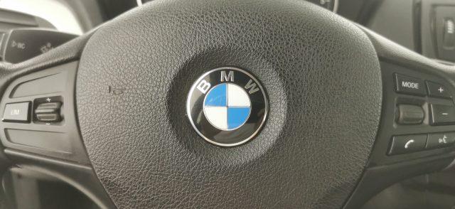 BMW 120 d 5p. Unique - CAMBIO AUTOMATICO