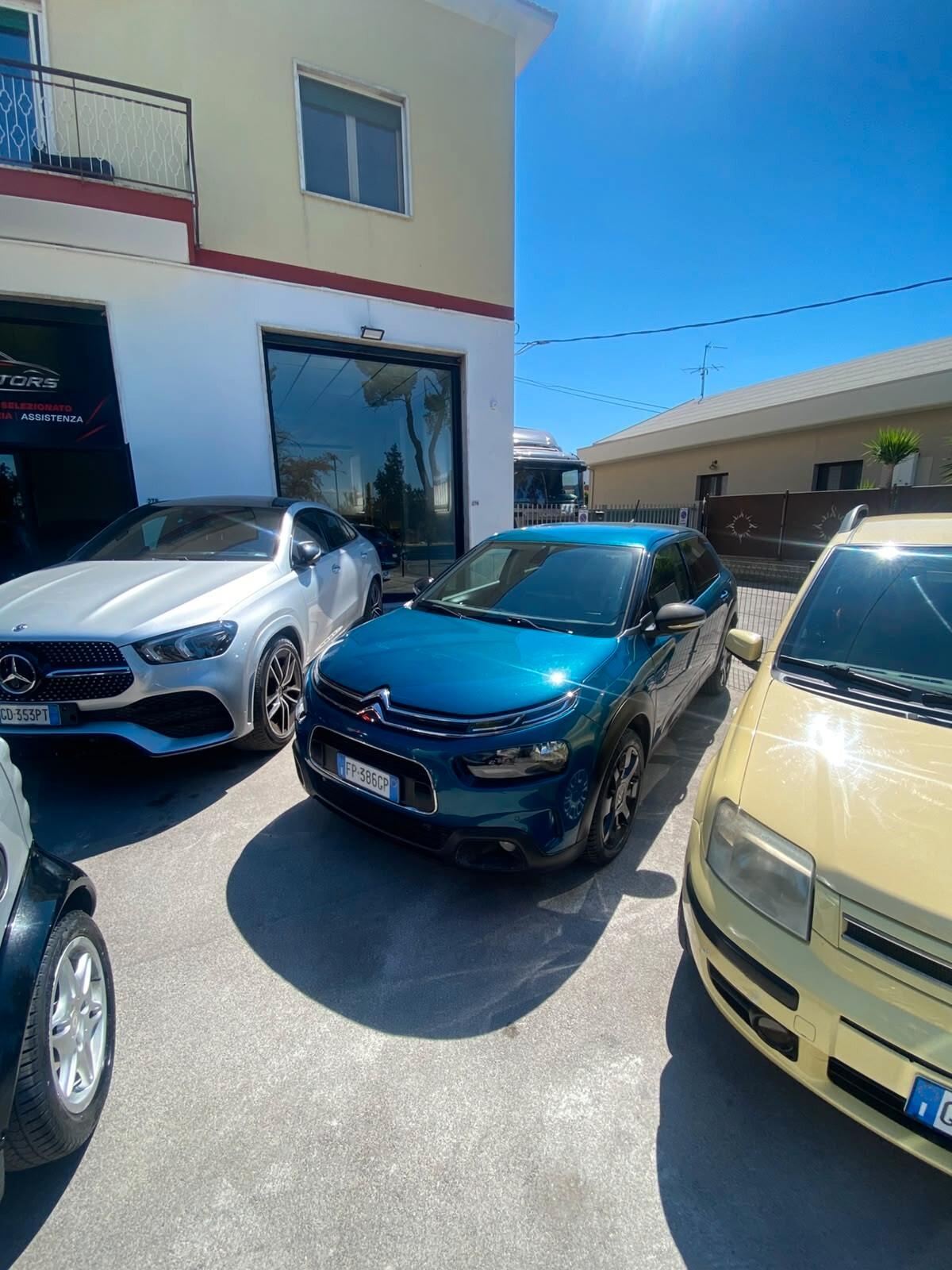 Citroen C4 Cactus BlueHDi 100 S&S Shine