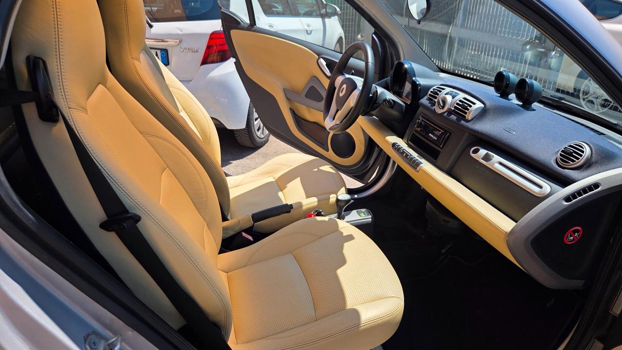 Smart ForTwo 1000 52 kW MHD motore nuovo