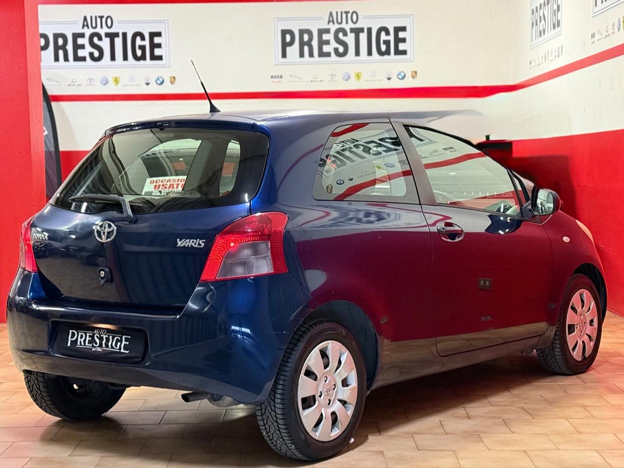 Toyota Yaris 1.0 3 porte