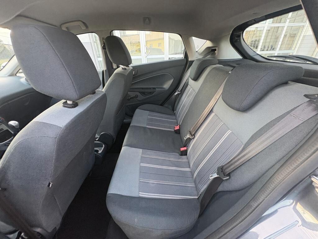 Ford Fiesta 1.4 5 porte Bz.- GPL Titanium