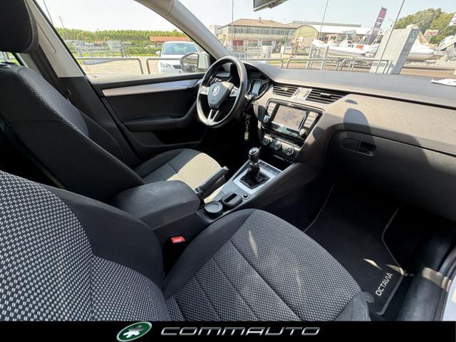 SKODA Octavia 1.6 TDI 110 CV Wagon GreenLine