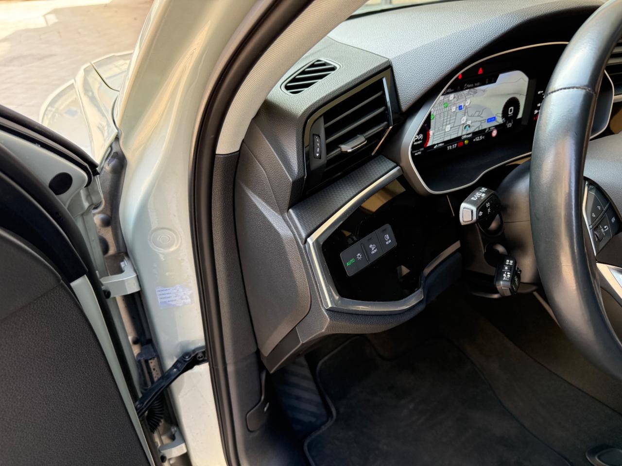 Audi Q3 SPB 35 TDI S tronic Business Plus