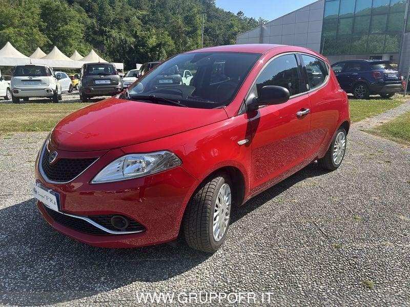 Lancia Ypsilon 1.2 69 CV 5 porte GPL Ecochic Silver
