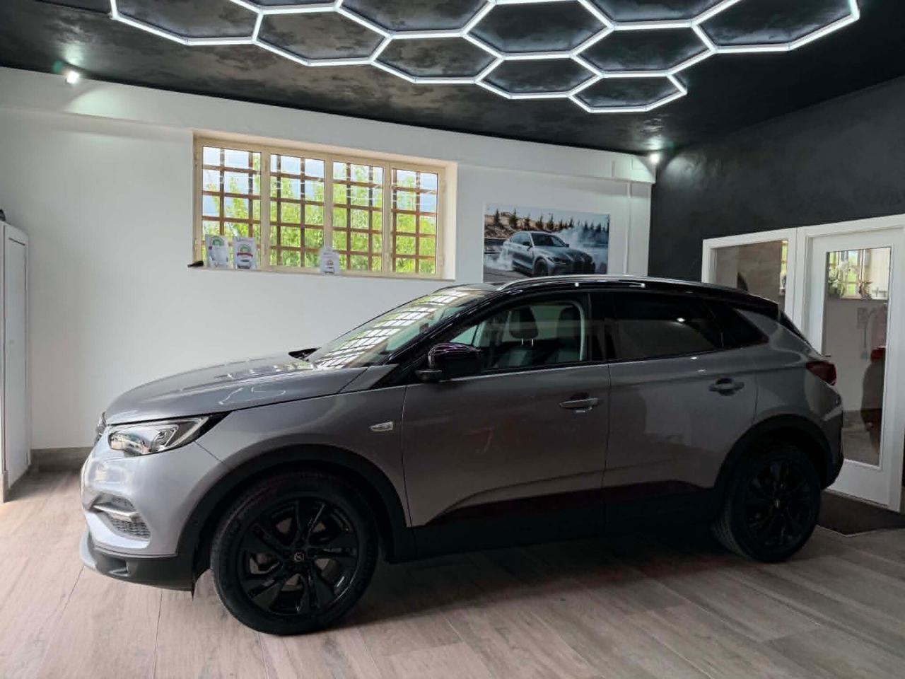 Opel Grandland X 1.5 diesel automatica Design Line SOLO 56.500KM