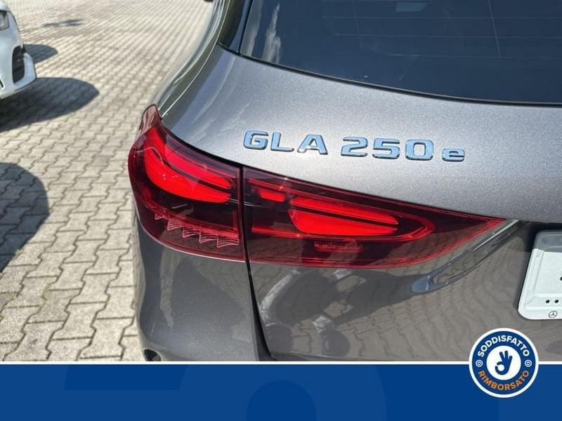 Mercedes-Benz GLA 250 E PLUG-IN HYBRID AUTOMATIC AMG line ADVANCED PLUS