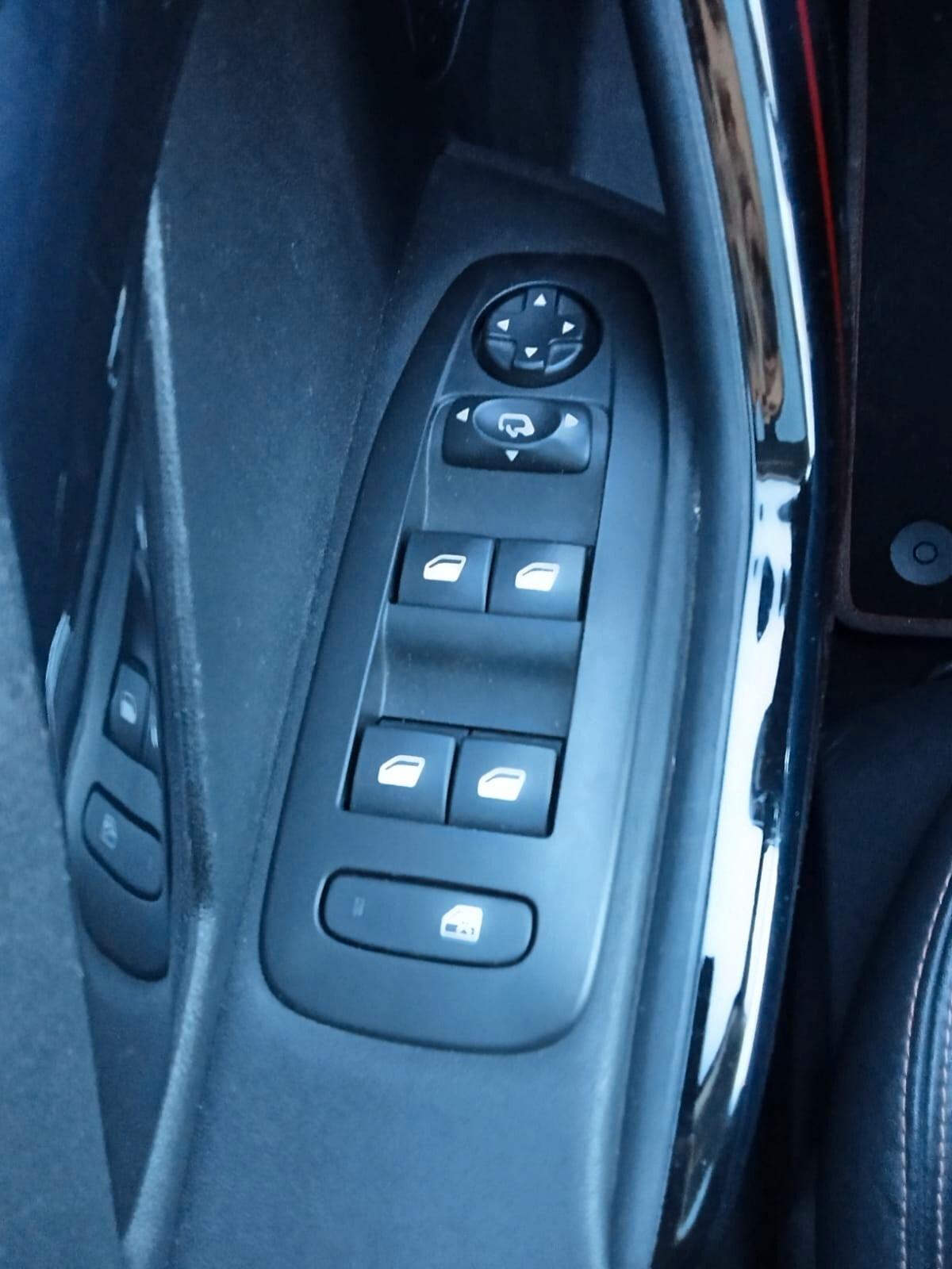 Peugeot 2008 PureTech Turbo 110 EAT6 S&S GT Line