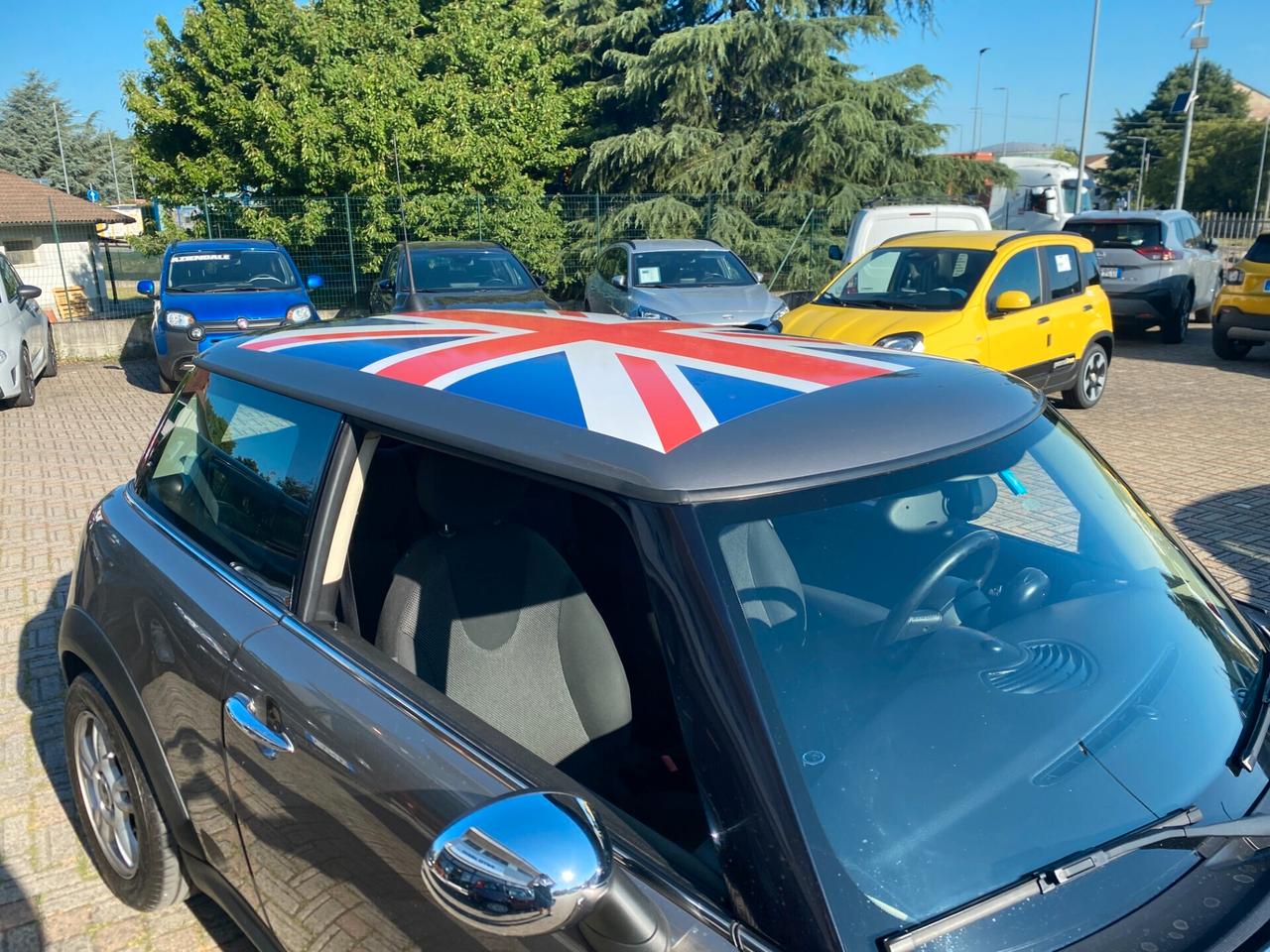 Mini 1.6 16V One (55kW)