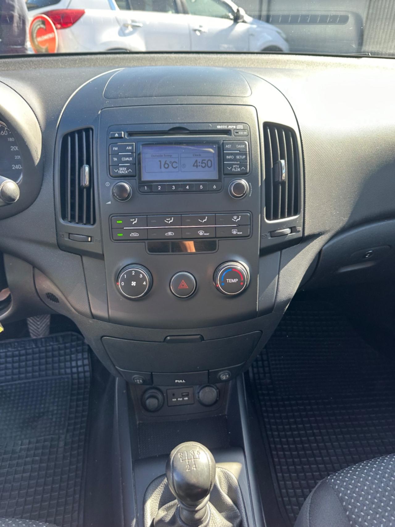 Hyundai i30 1.4 16V 109CV 5p. Active