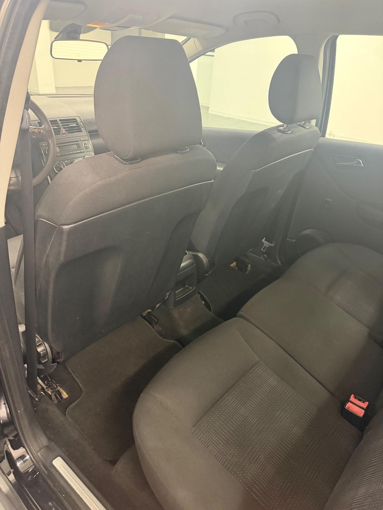 Mercedes-benz A 160 CDI BlueEFFICIENCY Avantgarde