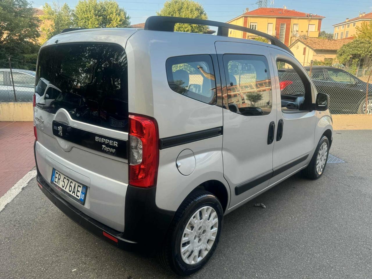 Peugeot Bipper Anno 2013 1.4 BENZ/GPL