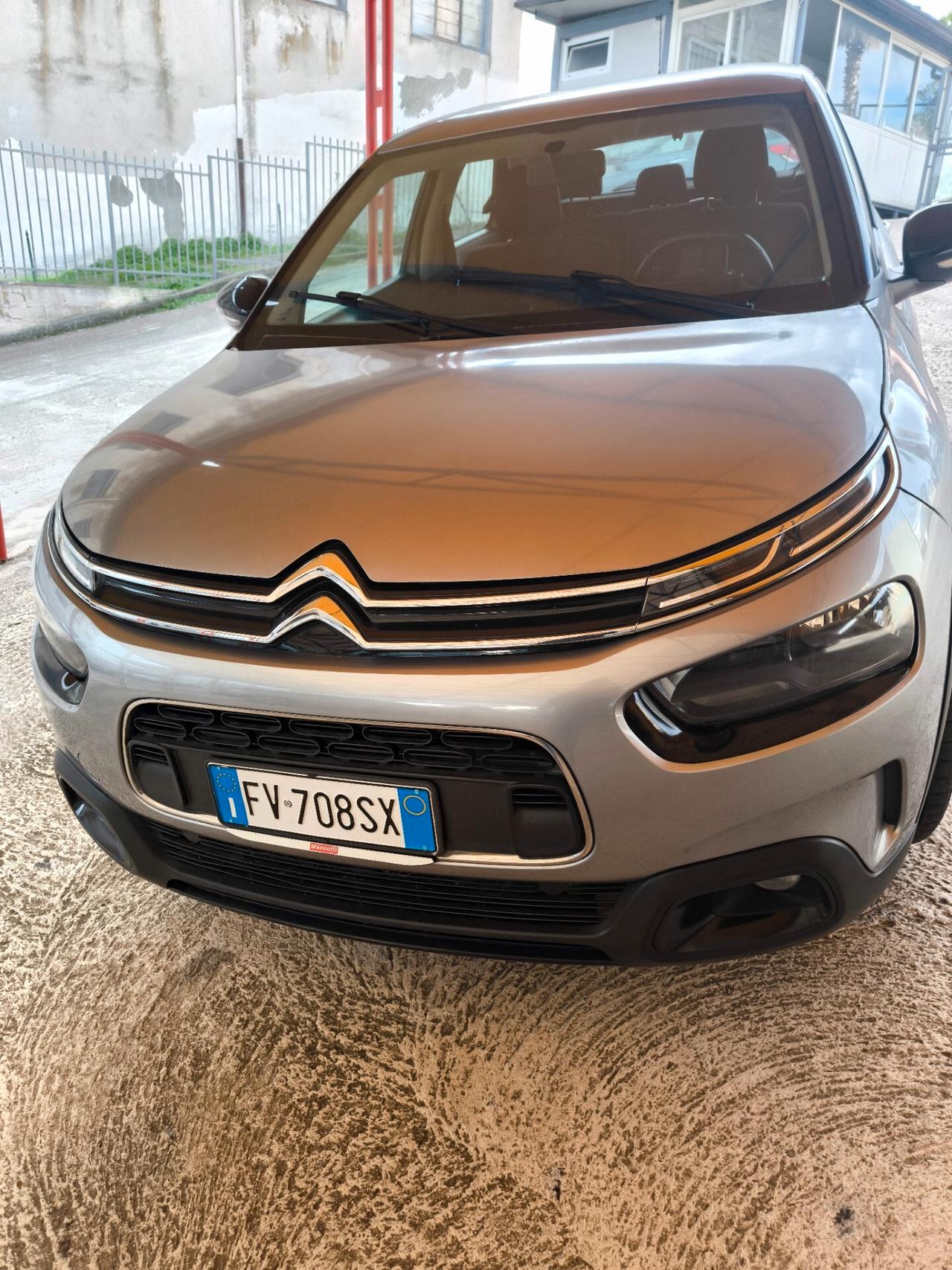 Citroen C4 Cactus BlueHDi 100 S&S Shine