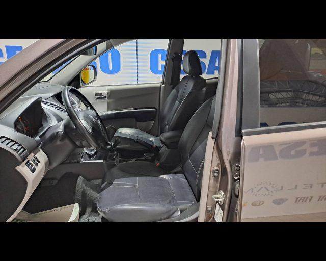 MITSUBISHI L200 d.cab 2.5 di-d Intense N1 E5