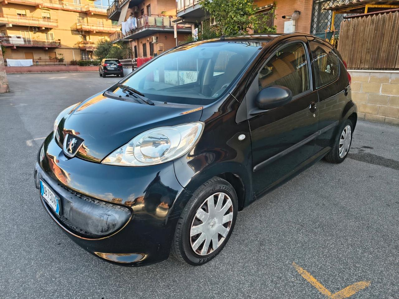 Peugeot 107 AUTOMATICA BENZINA NEOPATENTATI