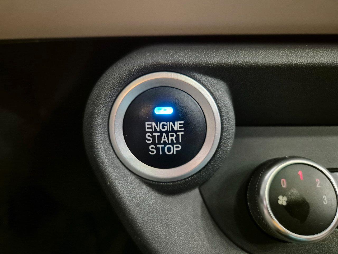 Xev Yoyo 32kWh Electric Blue
