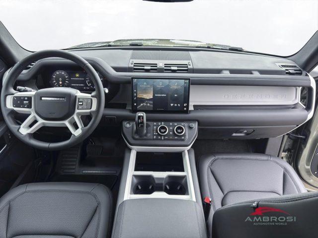 LAND ROVER Defender 3.0 AJ20-D6H AWD 3DR RWB X-Dynamic SE 200PS Auto