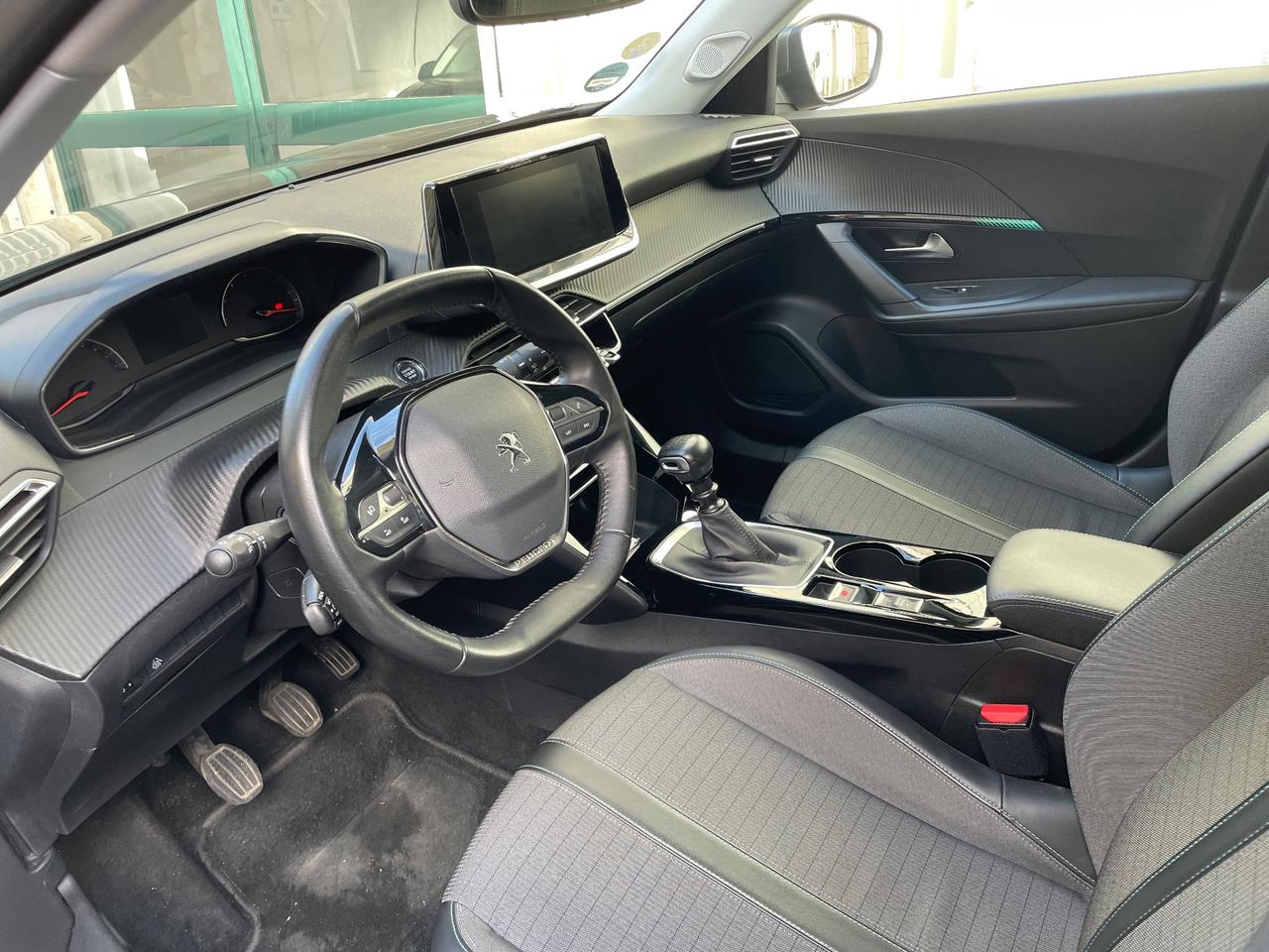 Peugeot 2008 BlueHDi 110 S&S Allure Pack