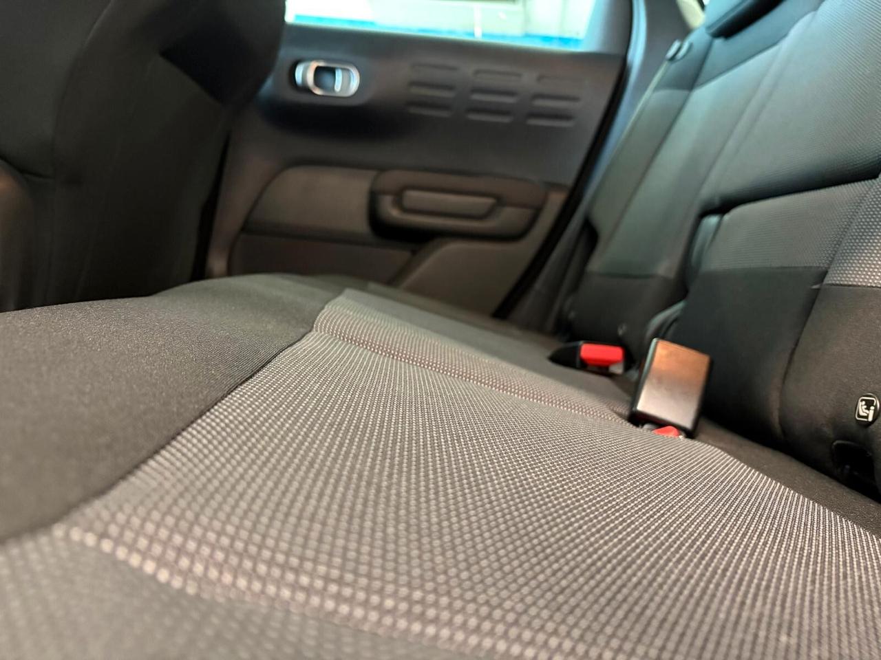Citroen C3 Aircross SHINE PureTech 130 EAT6 UNICO PR.
