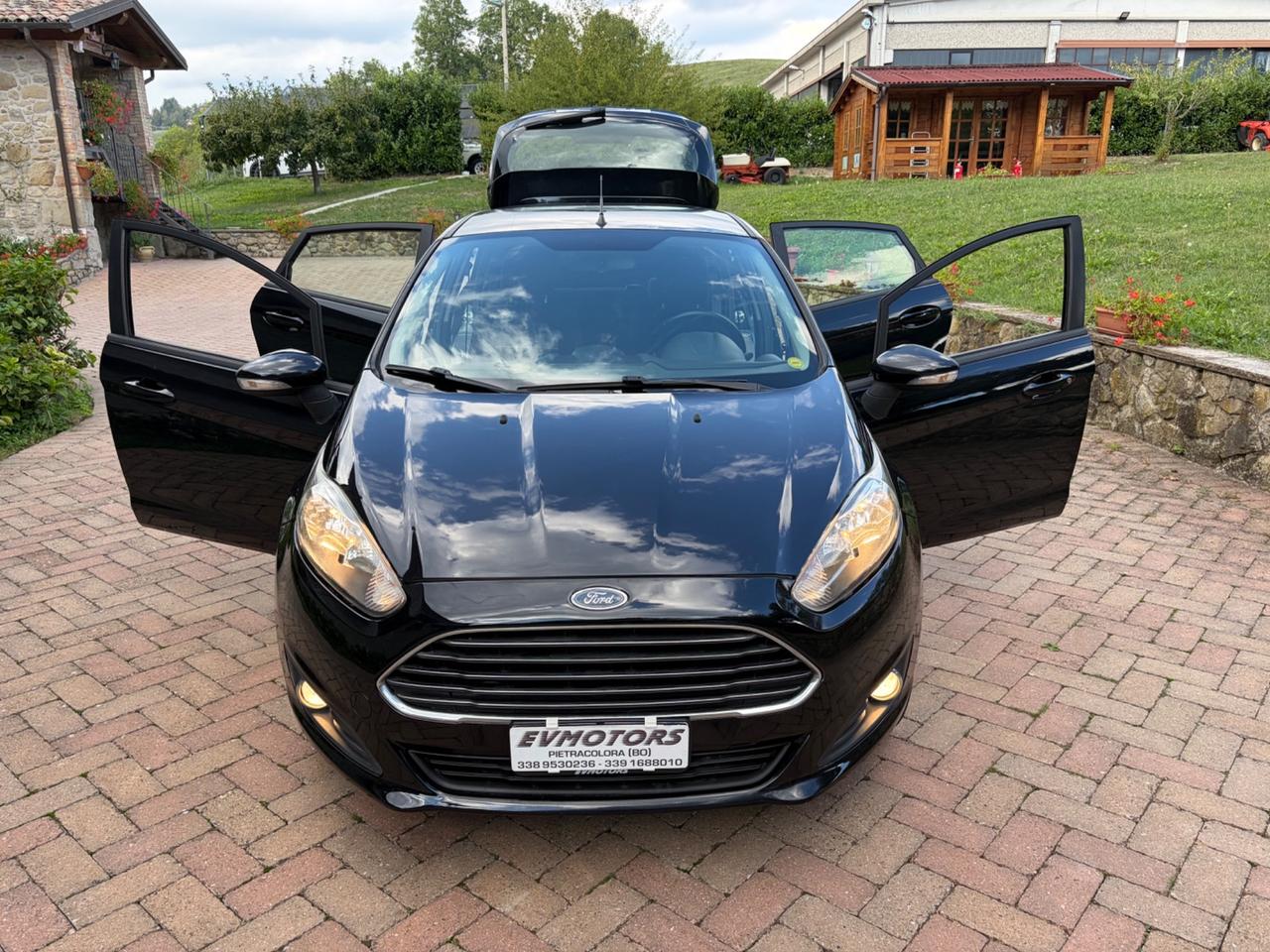 Ford Fiesta 1.5 TDCi 75CV 5 porte Titanium OK NEOPATENTATI