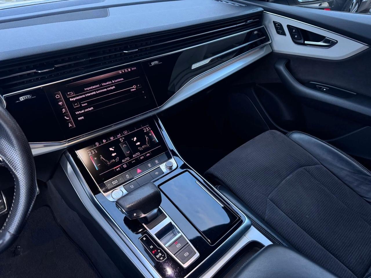 Audi Q8 50 TDI 286 CV quattro tiptronic Sport