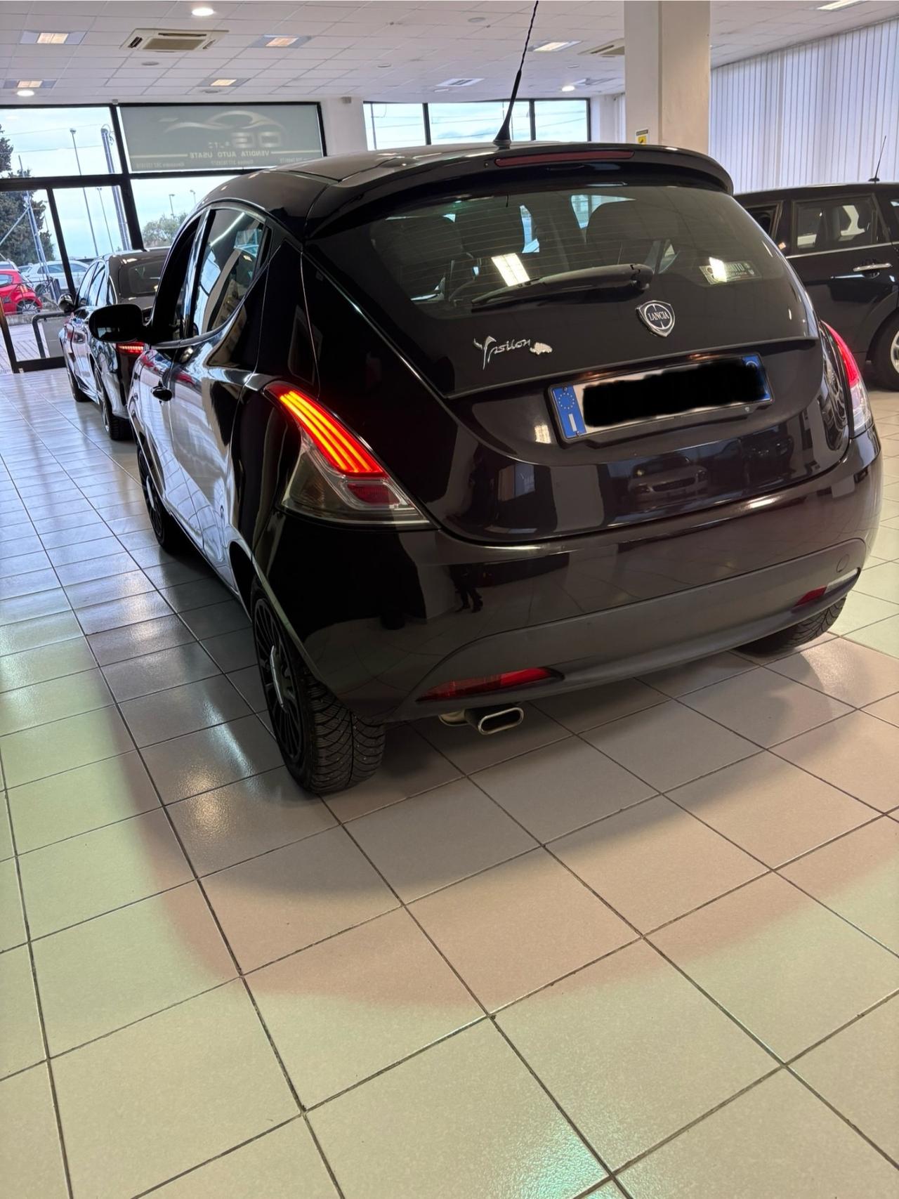 Lancia Ypsilon 1.3 MJT 16V 95 CV 5 porte S&S Platinum