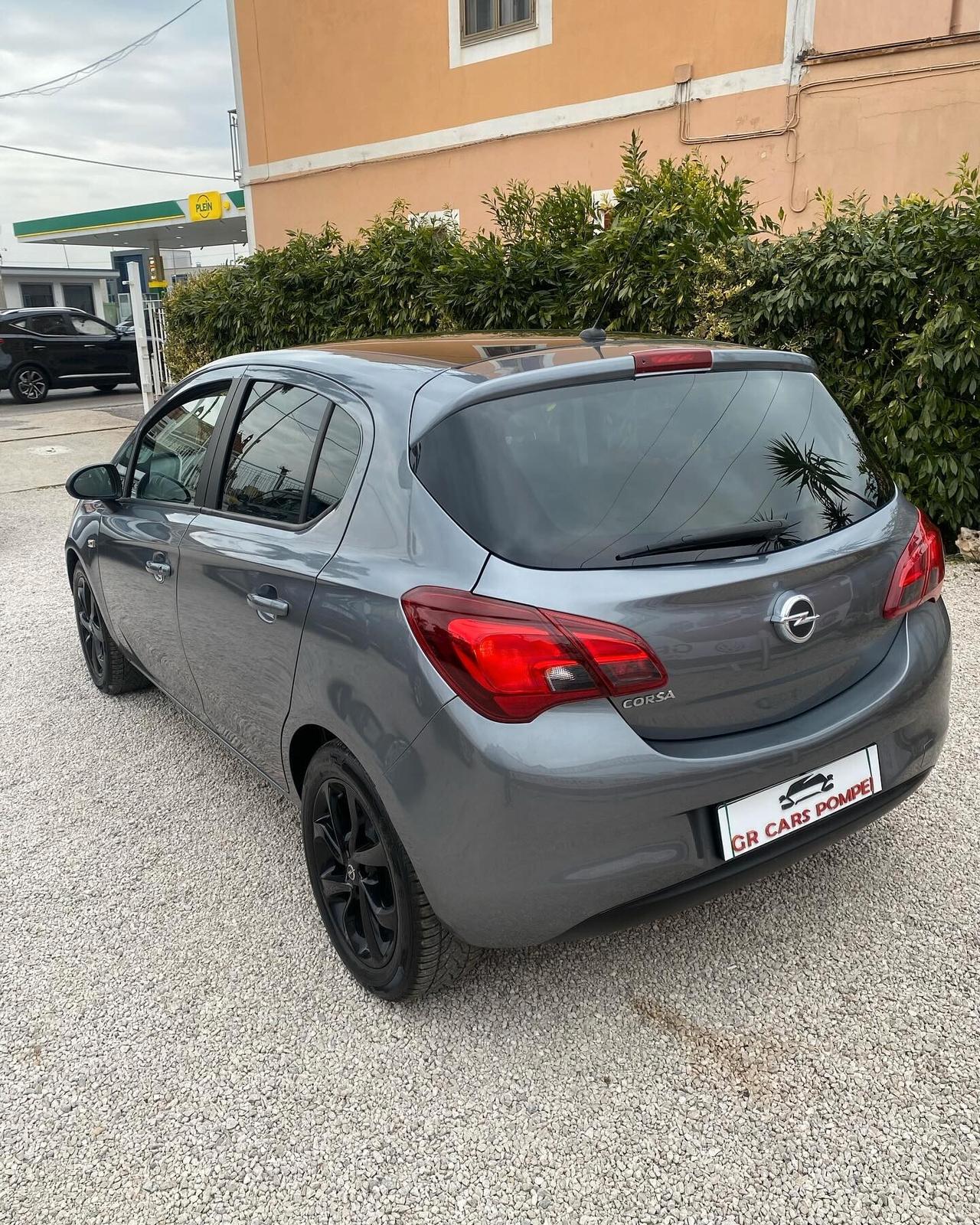 Opel Corsa 1.2 Coupé 120 Anniversay