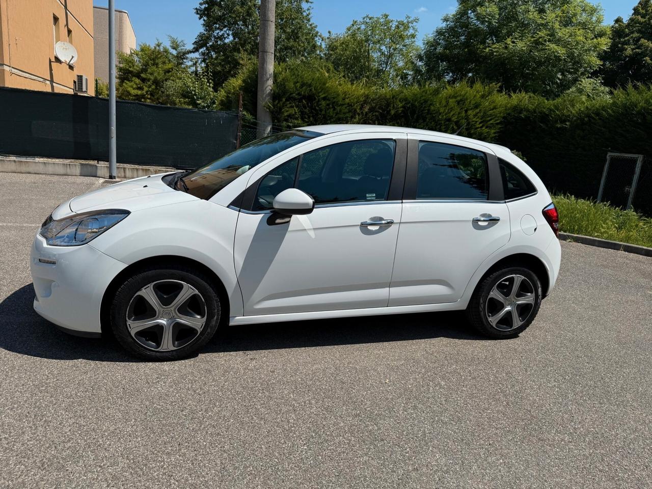 Citroen C3 1.2 - NEOPATENTATI - 12 MESI DI GARANZIA -