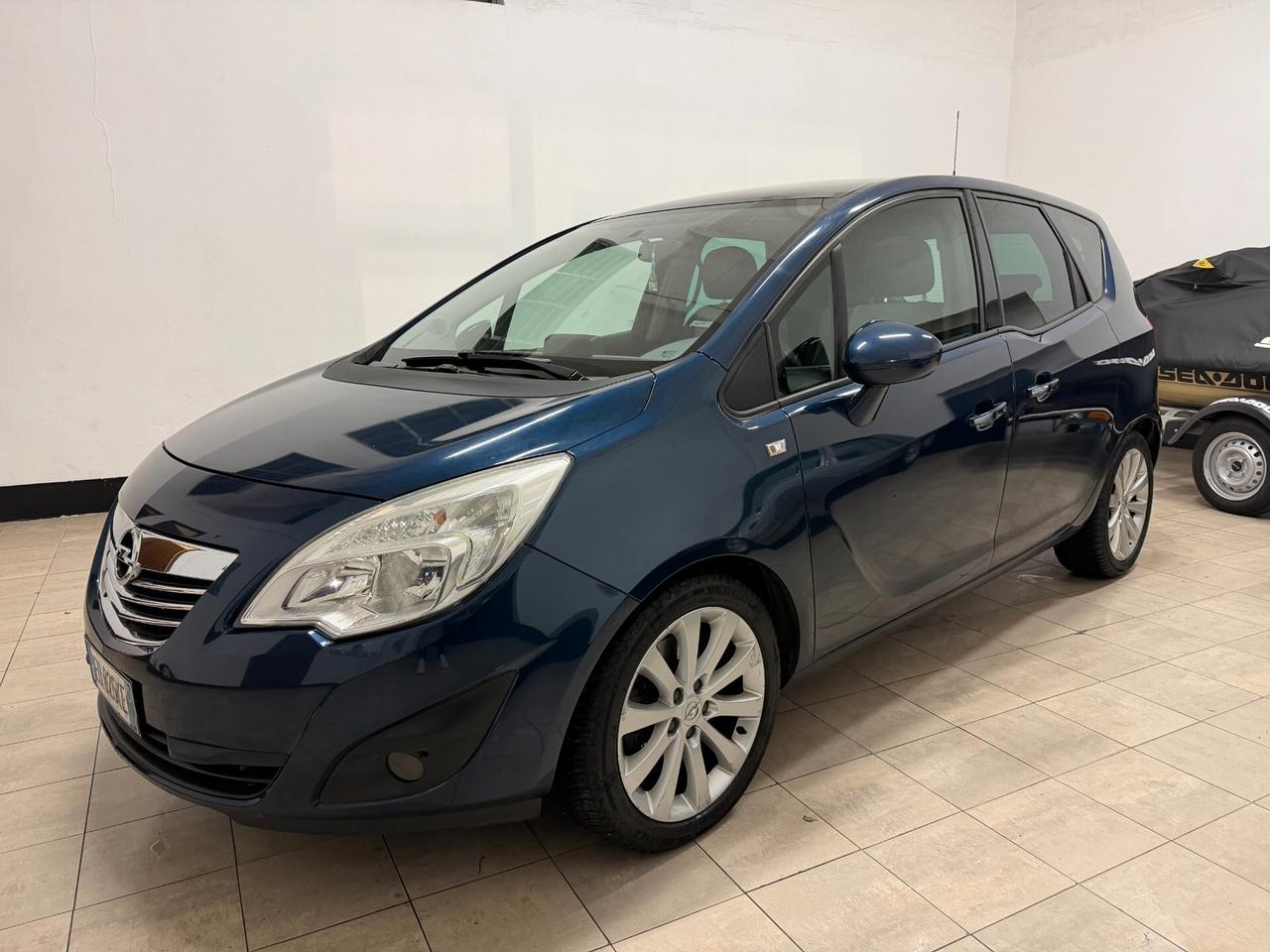 Opel Meriva 1.7 CDTI 101CV COSMO NAVI TETTO NEOPATENTATI