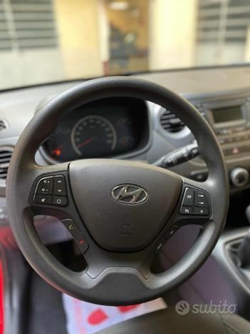 HYUNDAI i10 1.0 MPI Comfort OK NEO PATENTATI!!!