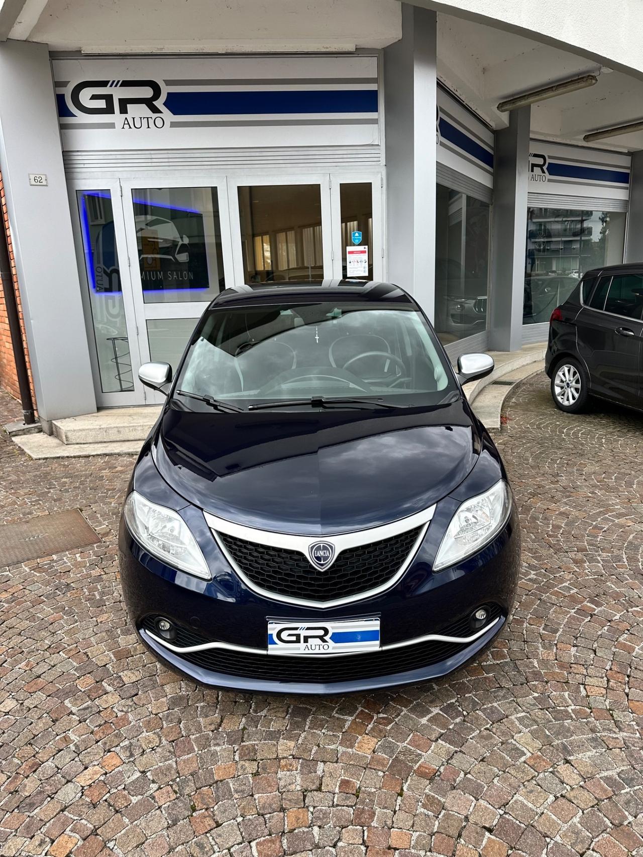 Lancia Ypsilon 1.2Bz 69CV 5P Mya -Neopatentati