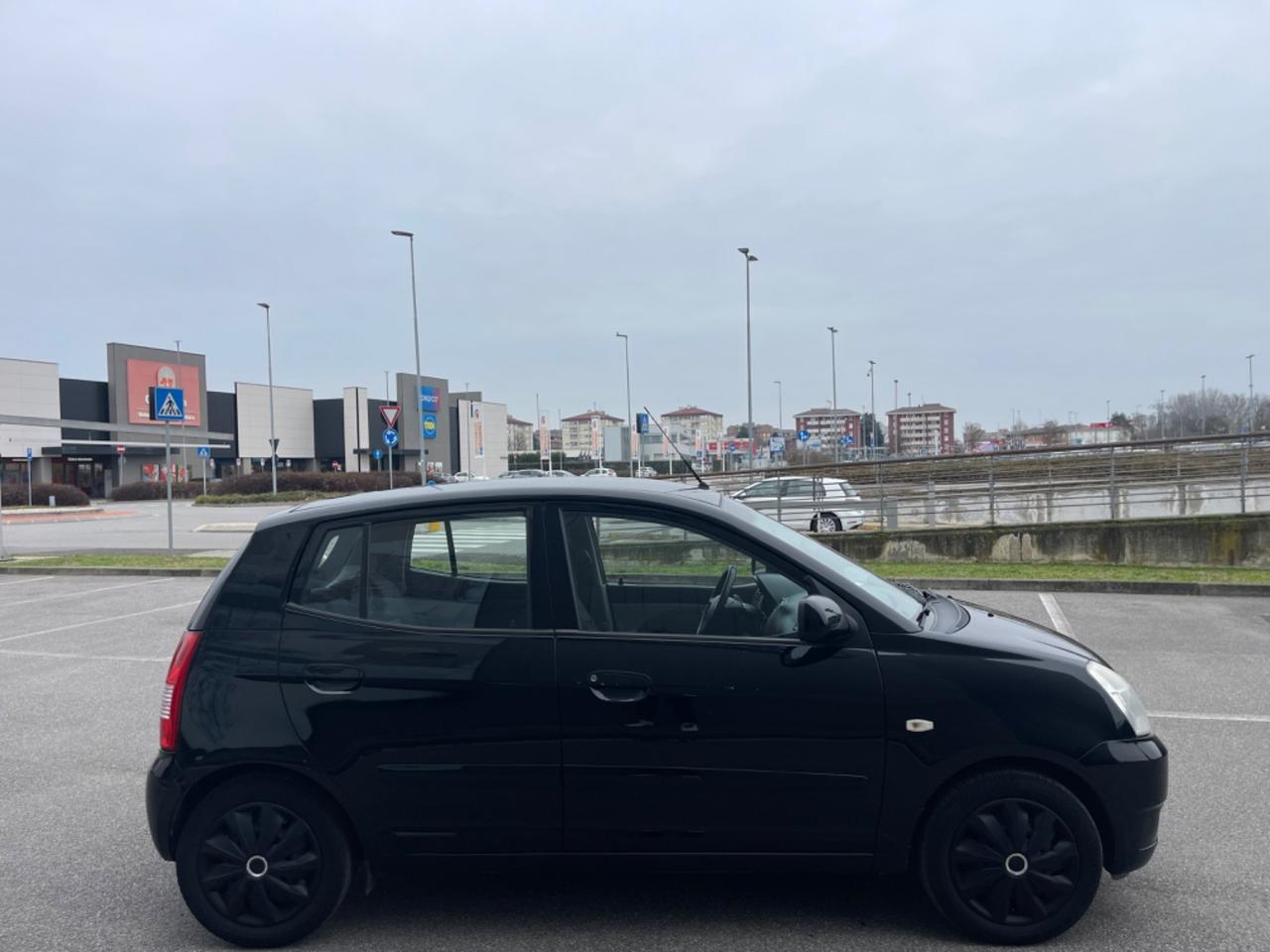 Kia Picanto 1.1 12V CRDi VGT Fresh