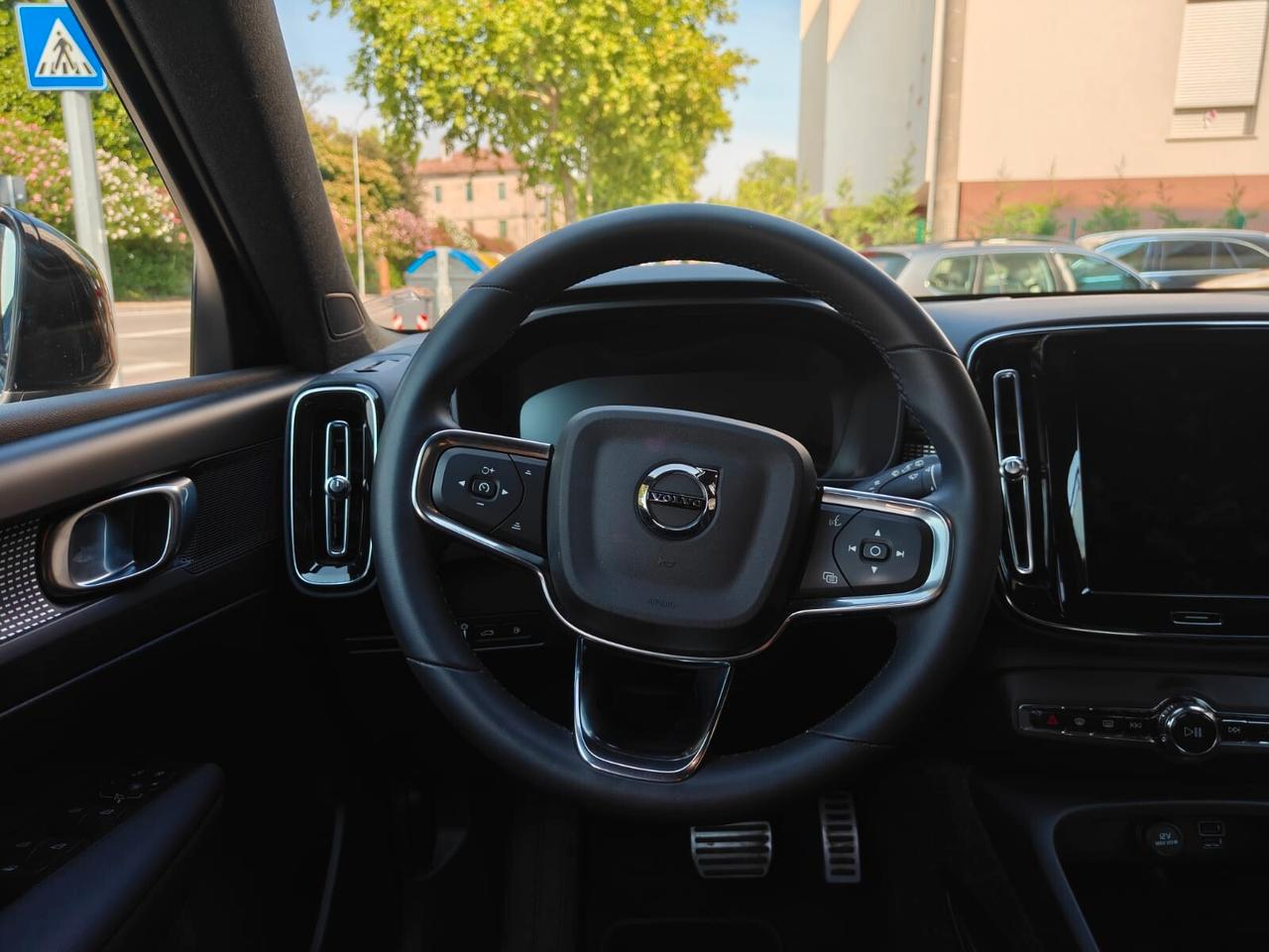Volvo XC40 T5 Recharge Plug-in Hybrid automatico R-Design