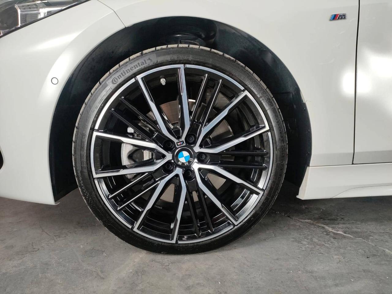 BMW Serie 1 F40 - 120d xdrive Msport auto