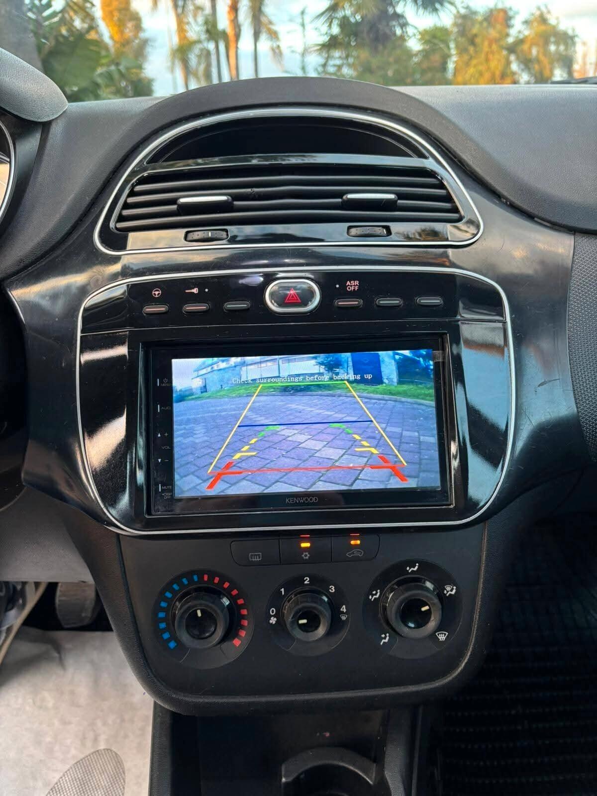 Fiat Punto 1.3 MJT II 75 CV 5 porte Street//