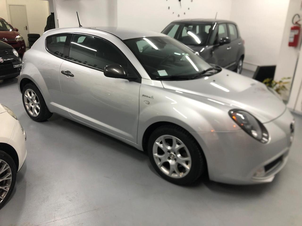 Alfa Romeo MiTo 1.6 JTDm-2 QV-LINE Quadrifoglio
