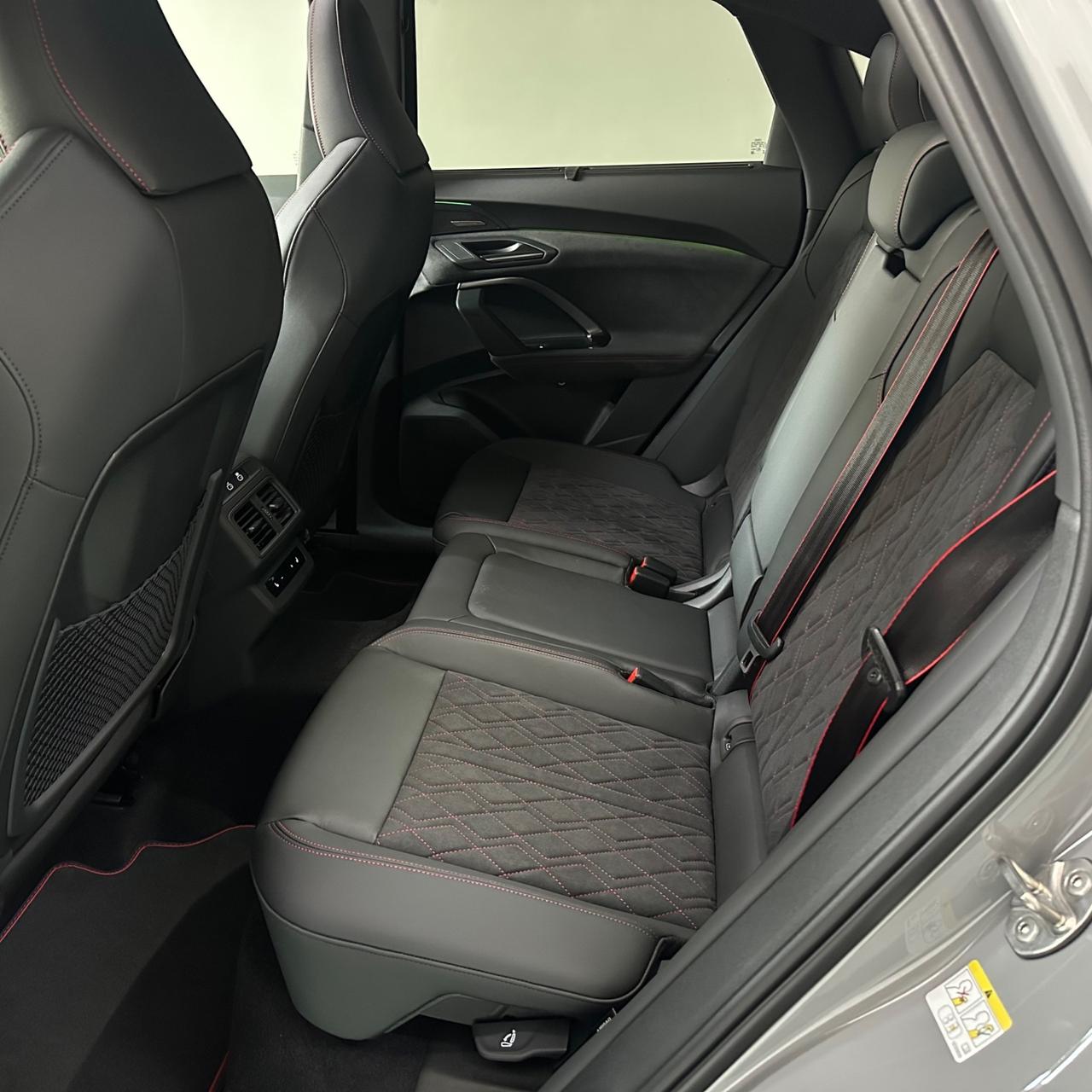 Audi Q5 Sportback 40 TDI S Line Edition Carbon Look Identity Black Full Optional