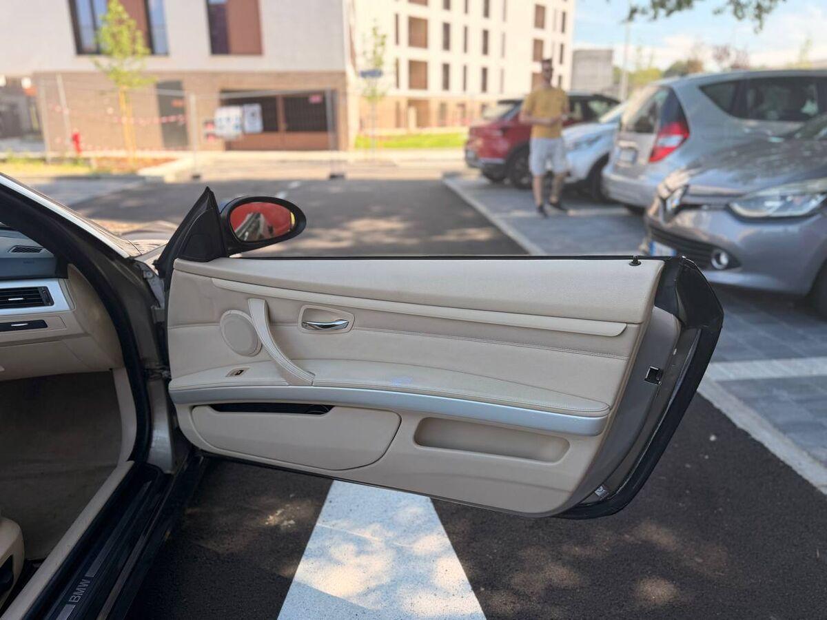 BMW Serie 3 Cabrio 325i Attiva