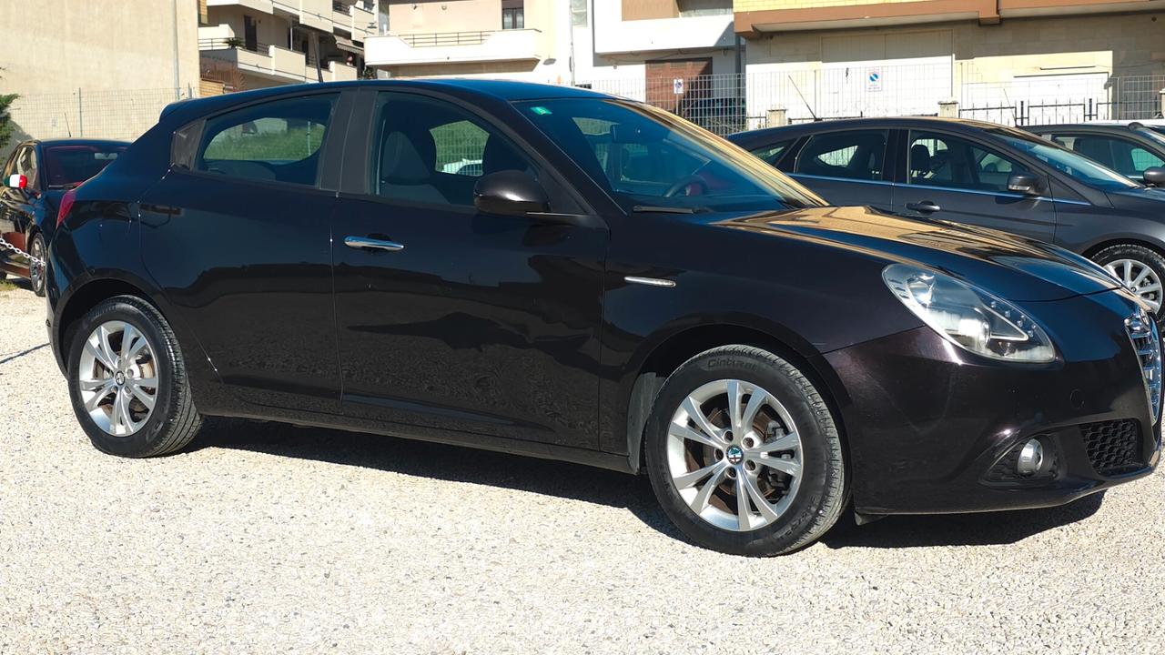 Alfa Romeo Giulietta 1.6 JTDm-2 105 CV Progression