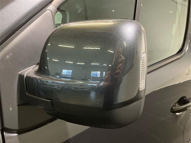 RENAULT Trafic spaceclass 2.0 Blue dci 150cv L1H1 EDC
