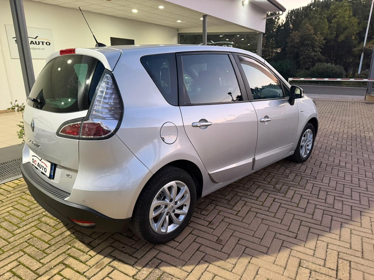 Renault Scenic Scénic XMod 1.5 dCi 95CV Limited