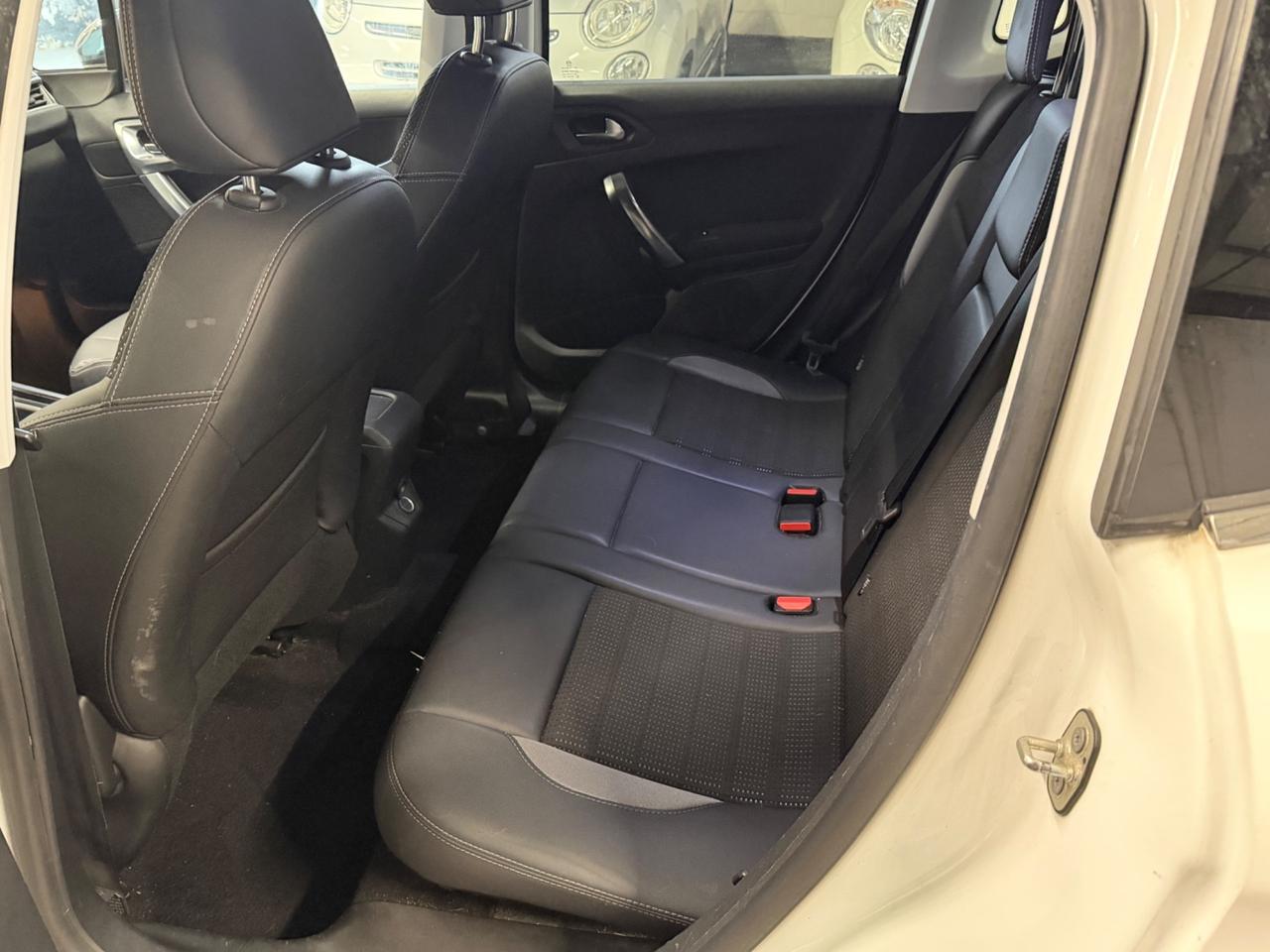 Peugeot 2008 1.6 e-HDi 92 CV Stop&Start ETG6 Allure