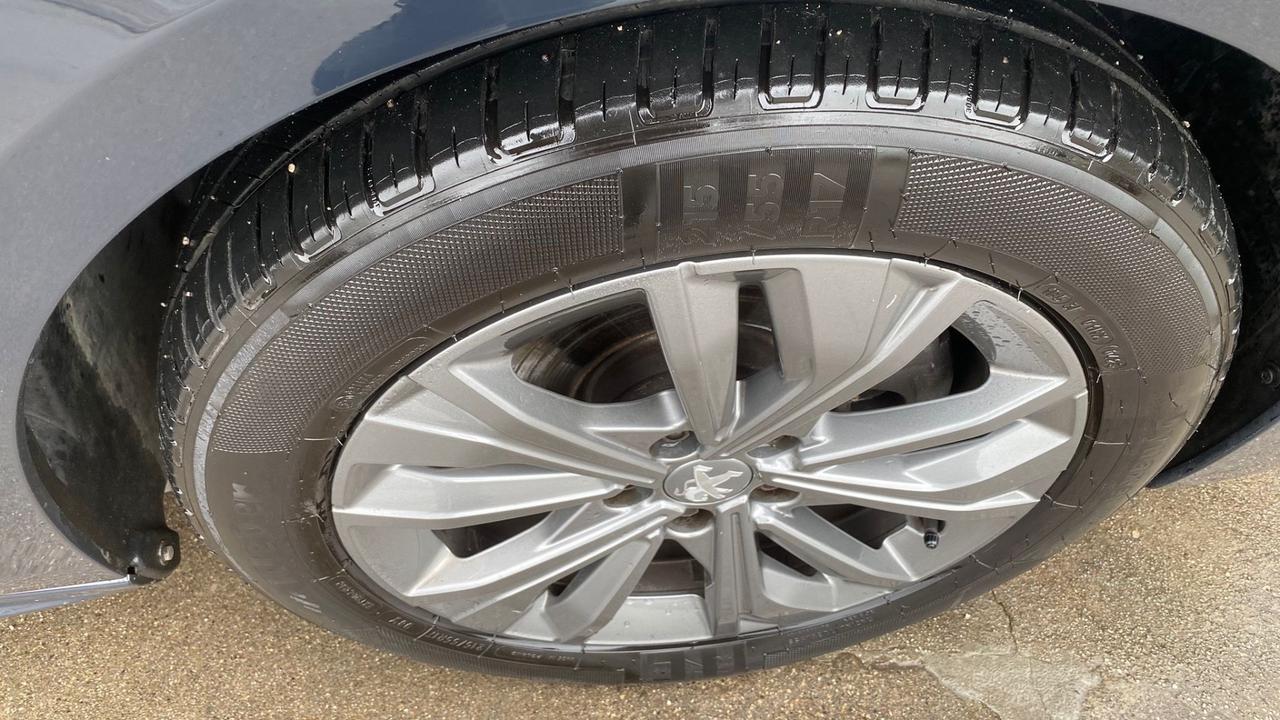 Peugeot 508 BlueHDi 130 Stop&Start EAT8 SW Allure