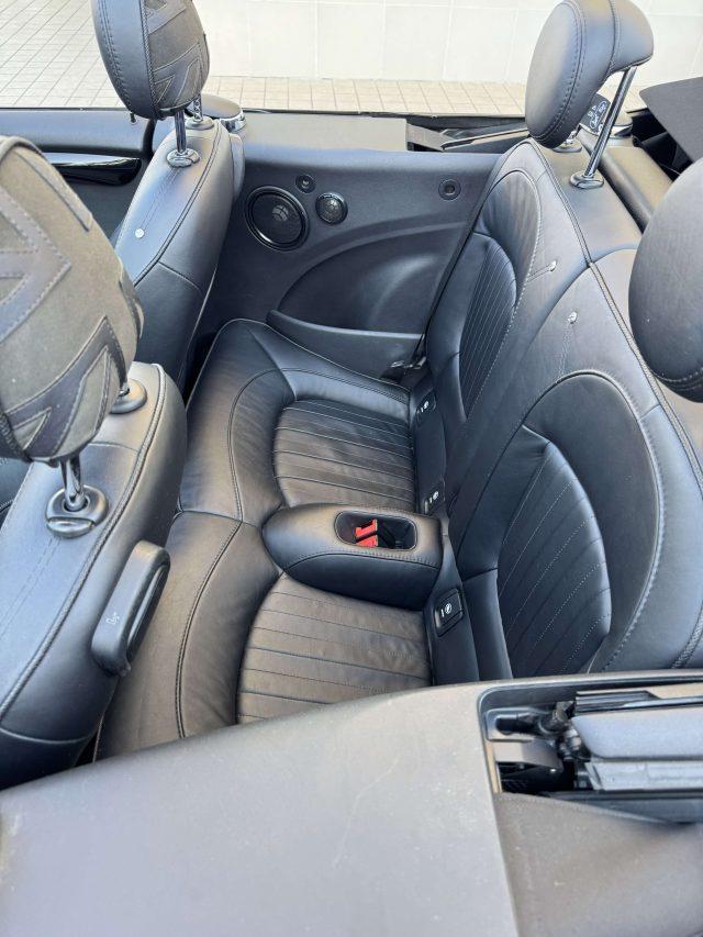 MINI Cooper D Cabrio 1.5 Hype auto
