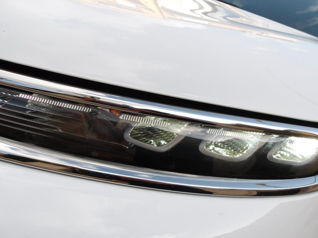 Citroen C3 1.2 puretech Shine 82cv