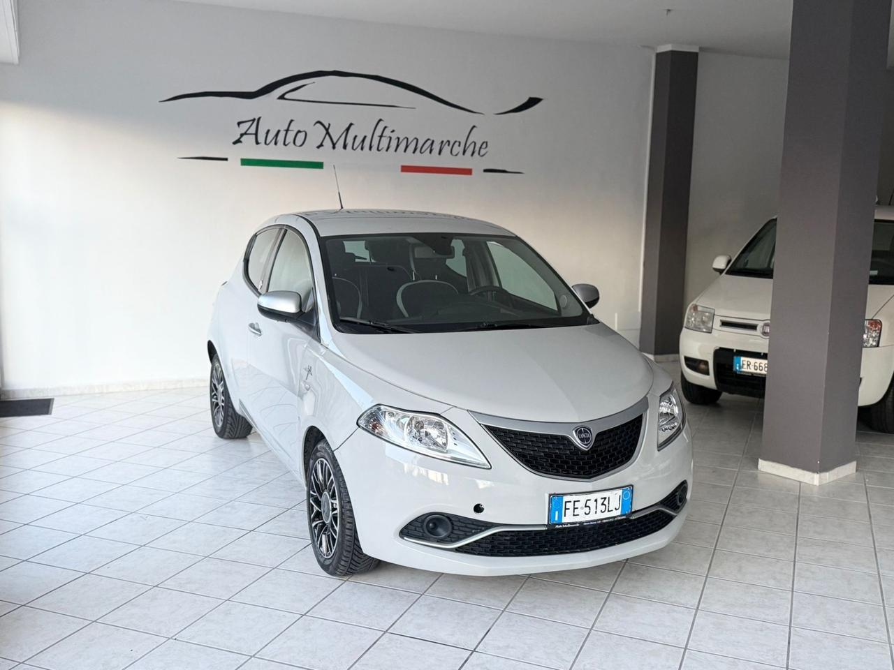 Lancia Ypsilon 1.2 69 CV 5 porte GPL Ecochic Gold